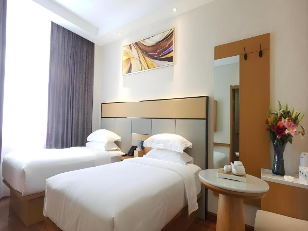 Greentree Inn Geermu Walking Street Business Hotel Golmud Exterior foto