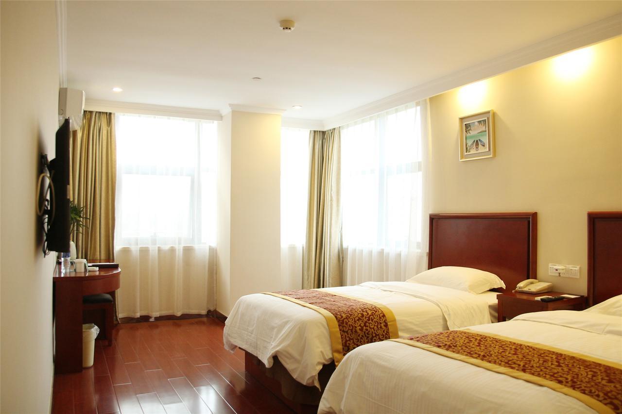Greentree Inn Geermu Walking Street Business Hotel Golmud Exterior foto